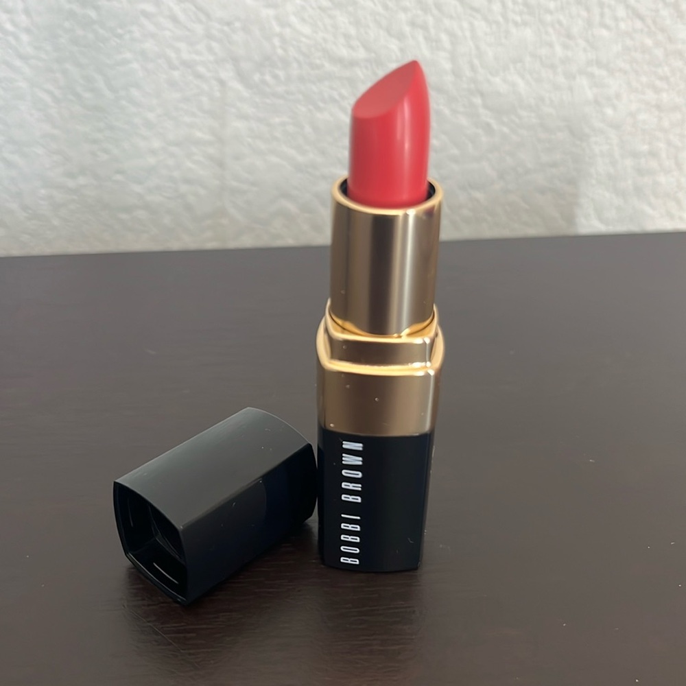 Bobbi brown lip color